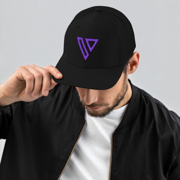 V Trucker Cap | black/purple - Image 3